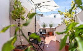 Wineart House, Terracielo Indipendente Nel Centro Di Monopoli